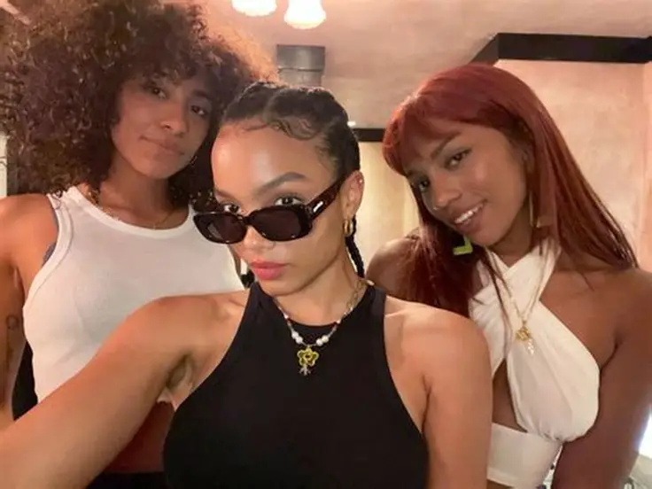 4 Boston-Thunderous Gossip Bombshells Exposing Juicy A-Lister Secrets This Week